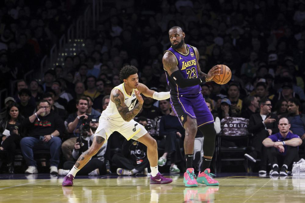 其中包括对 其中包括对