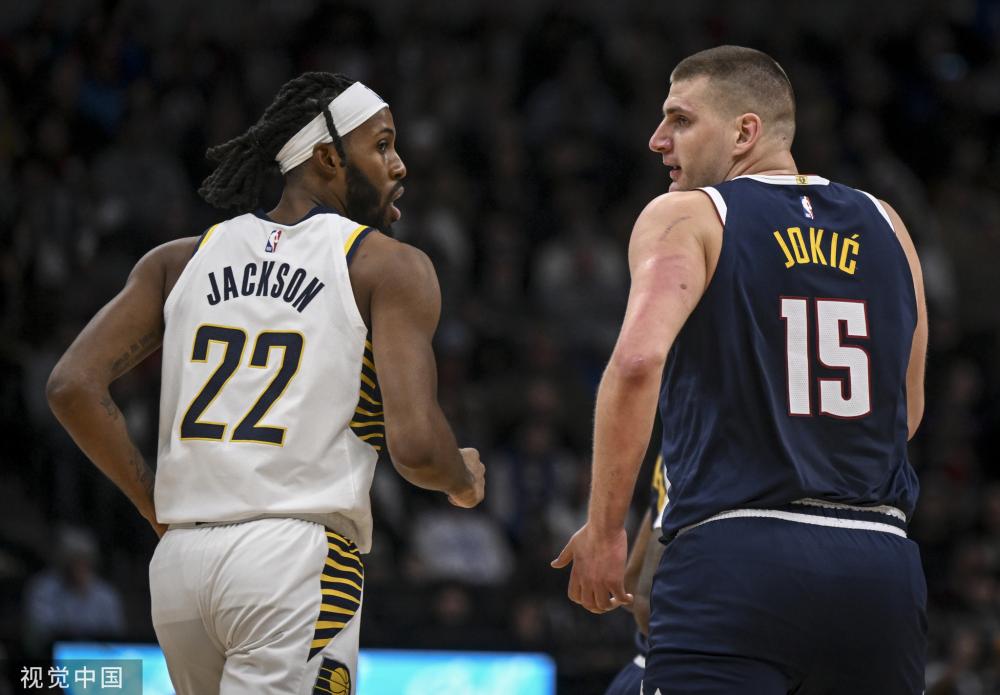 冲击下遭受 冲击下遭受